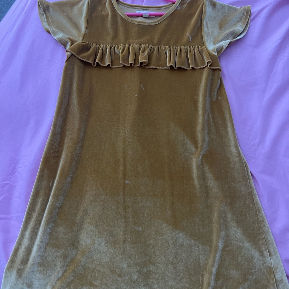Girls dress